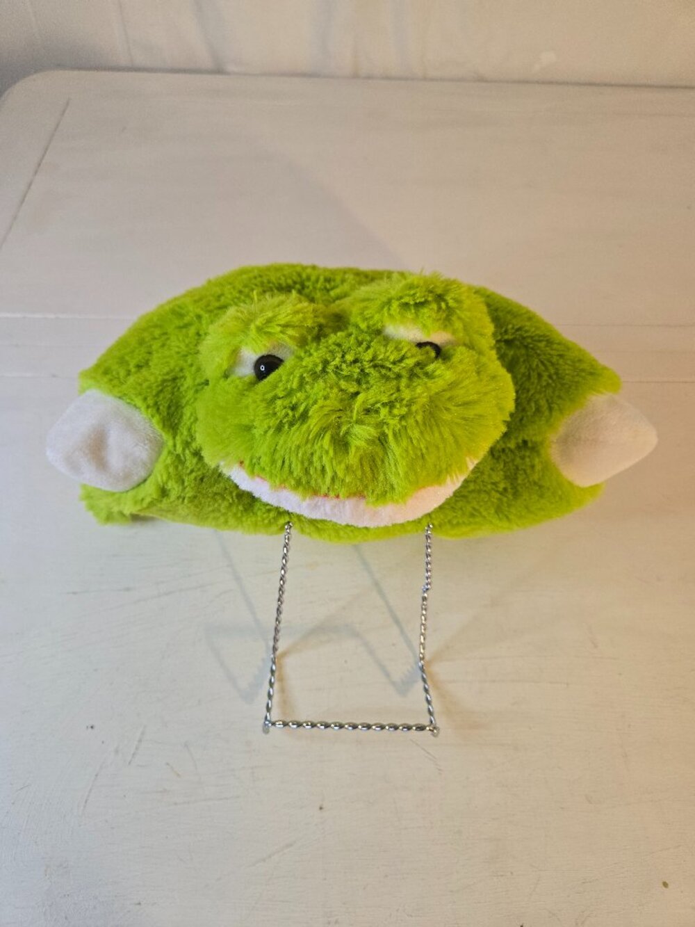 T.A.G. Pillow Pets Frog Alexon Folding Plush